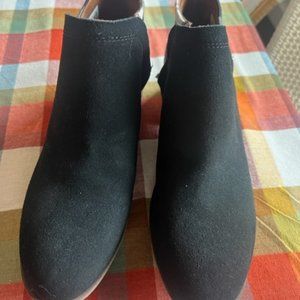 Toms Black Boots